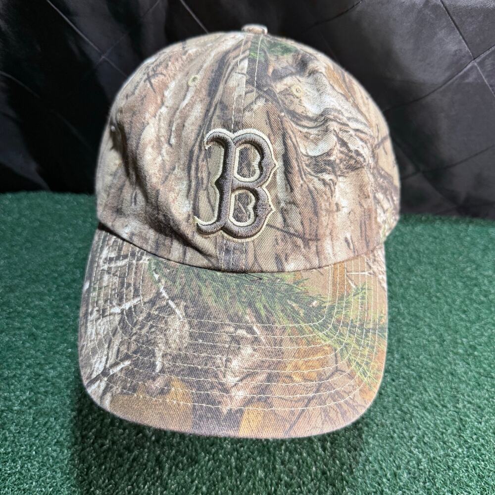‘47 Brand Boston Red Sox baseball cap with featuring a Realtree camouflage